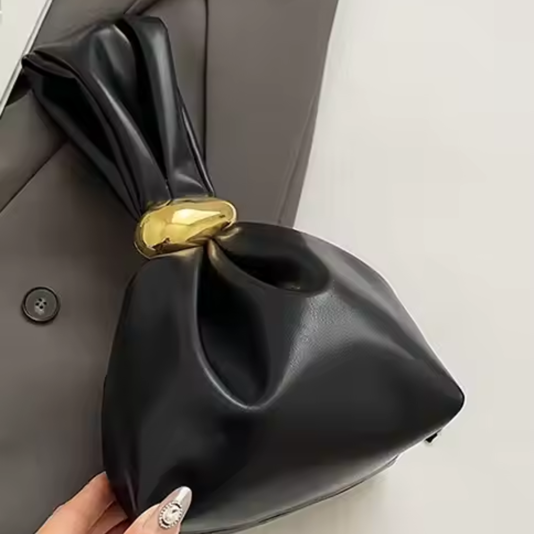 Bolsa de Mão Pequena Preta Garbo Tatiane - Garboza